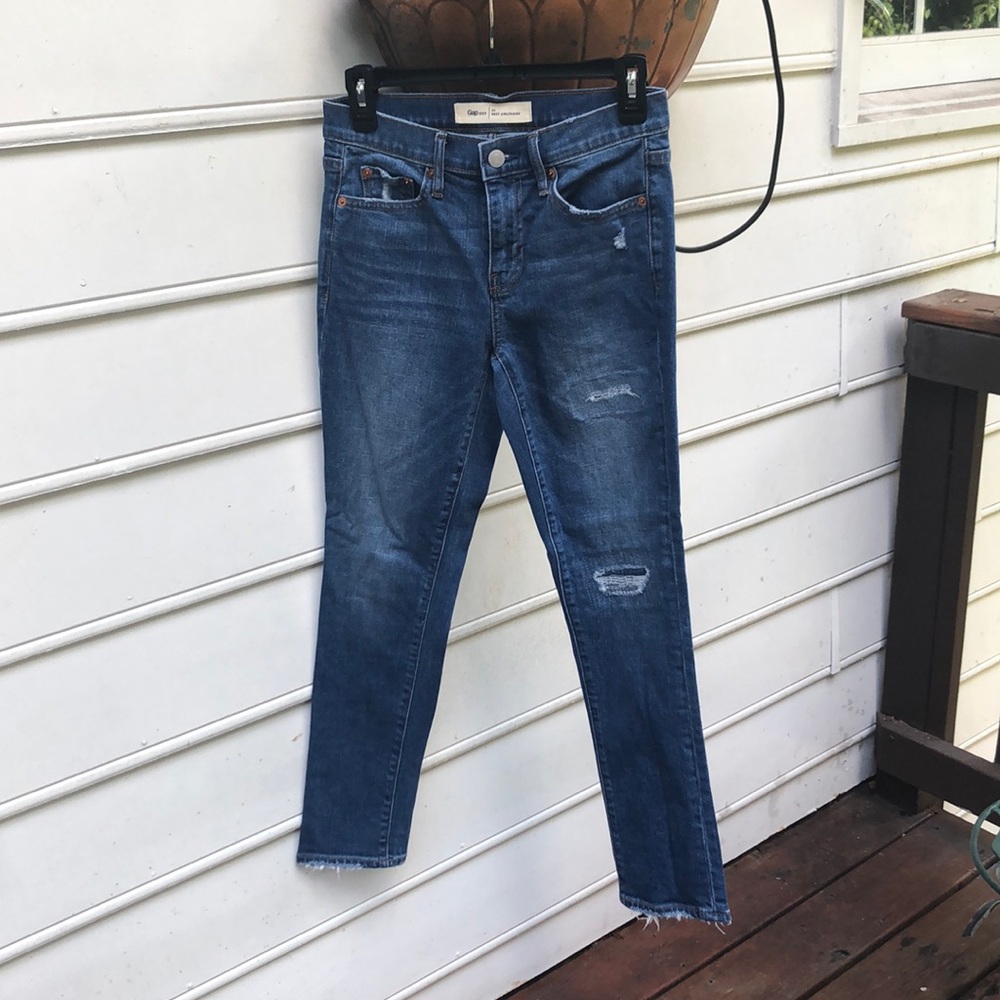 Gap Ladies 24 Best Girlfriend Jeans